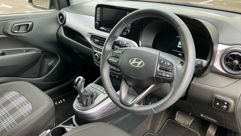 Hyundai i10 1.0 [63] Premium 5dr Auto [Nav] Petrol Hatchback